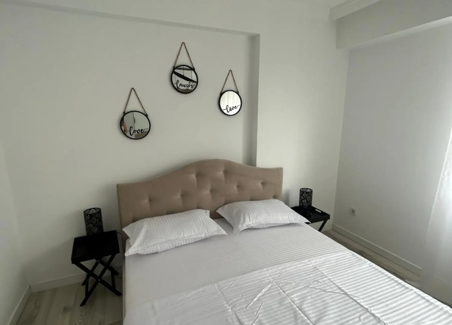 Cozi White Apartament Voluntari
